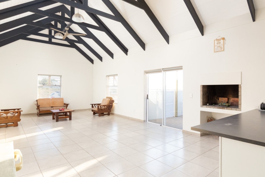 2 Bedroom Property for Sale in Laaiplek Western Cape